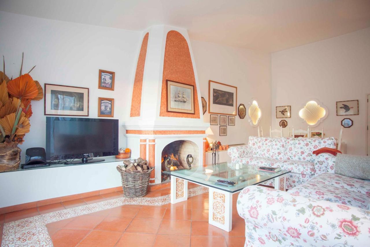 Cozy Summer House Alvor Exterior photo